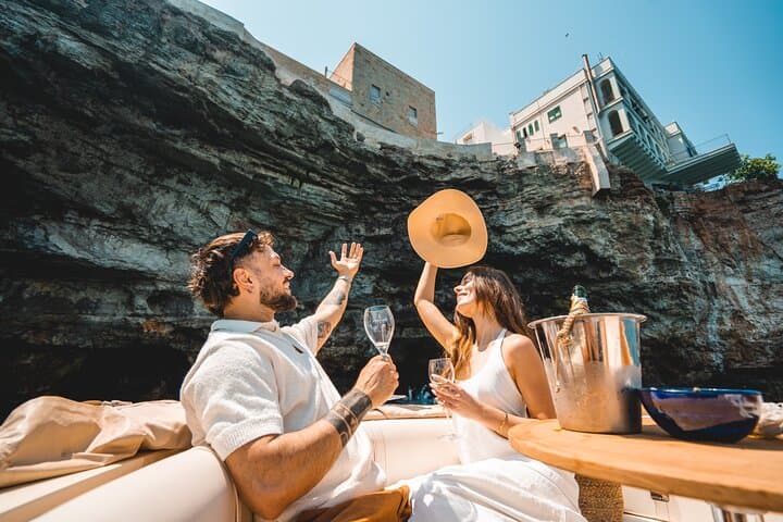 Polignano a Mare: Private Boat Tour with Champagne - 4 hours