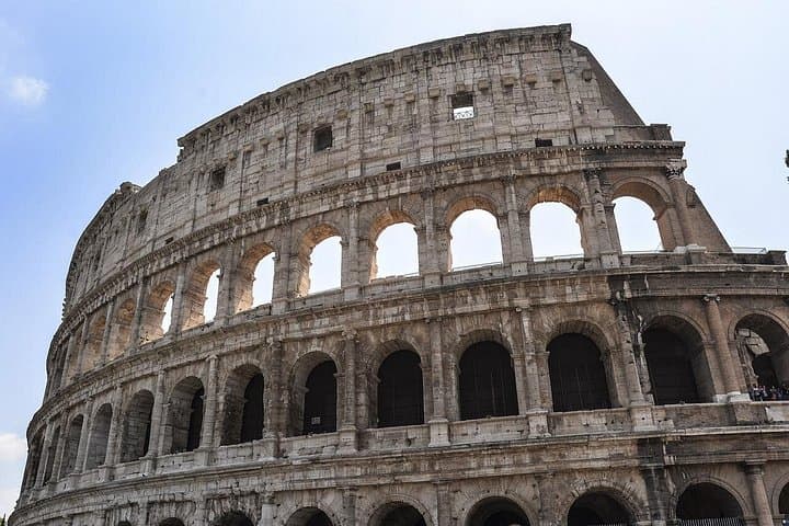 Colosseum Walls Tour with Virtual Guide