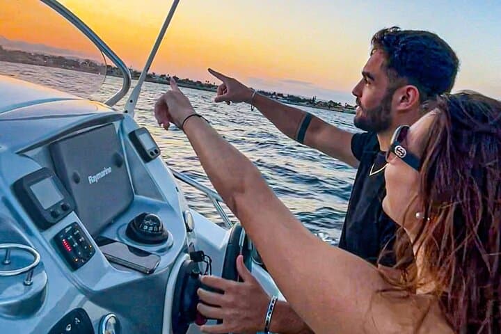 3 Hours Private Boat Tour of Syracuse and Ortigia with skipper
