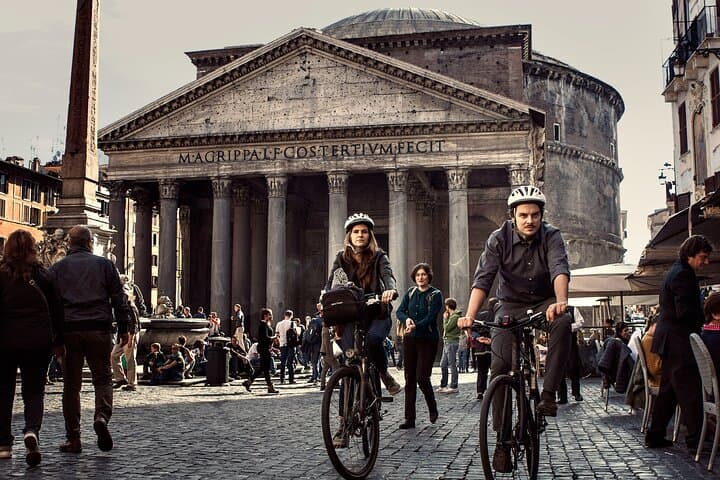 Top 12 Highlights of Rome with Cannondale E-Bike