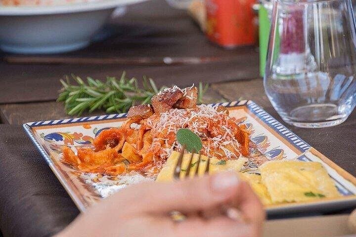 Private Farmouse: Rome Countryside Lunch with Chef & Villa D'Este