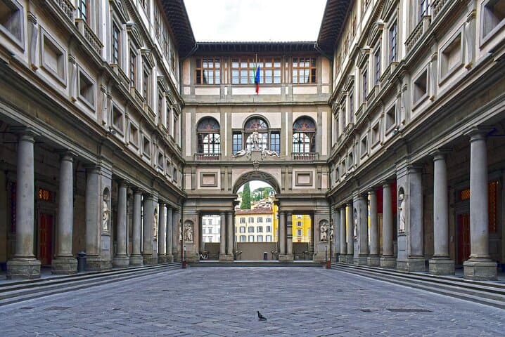 Highlights of Florence and Uffizi Gallery: Iconic Art & City Tour