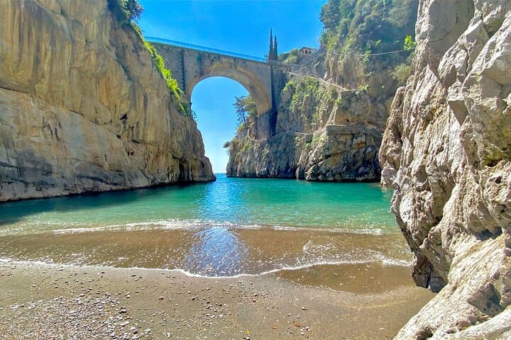From Positano or Praiano: 2H Private Amalfi Coast speed tour