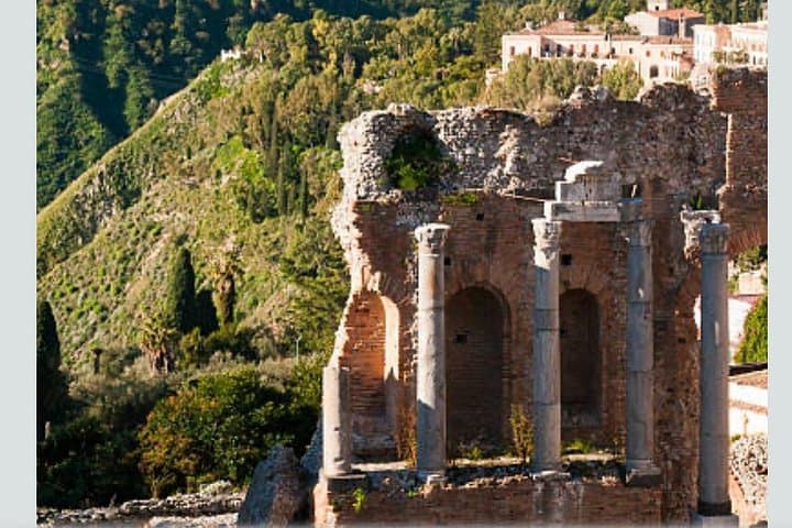 Best tour from cruise port to Taormina-Castelmola-Isola Bella