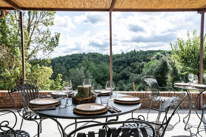 Truffle Hunting in Tuscany with Tasting - Private