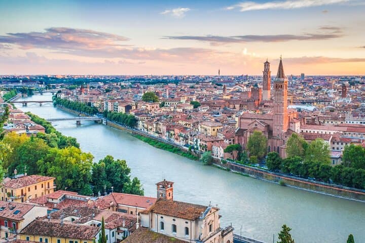 Verona Private Walking Tour With Tickets Included