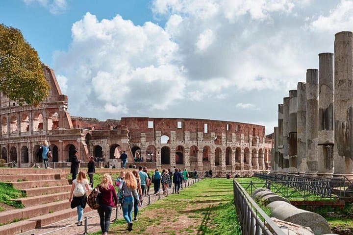 Gladiators & Saints: Colosseum Arena and St. Peter's Prison Tour