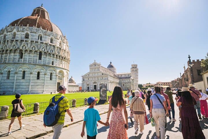 Half-Day Excursion to Pisa and the Leaning Tower from Florence