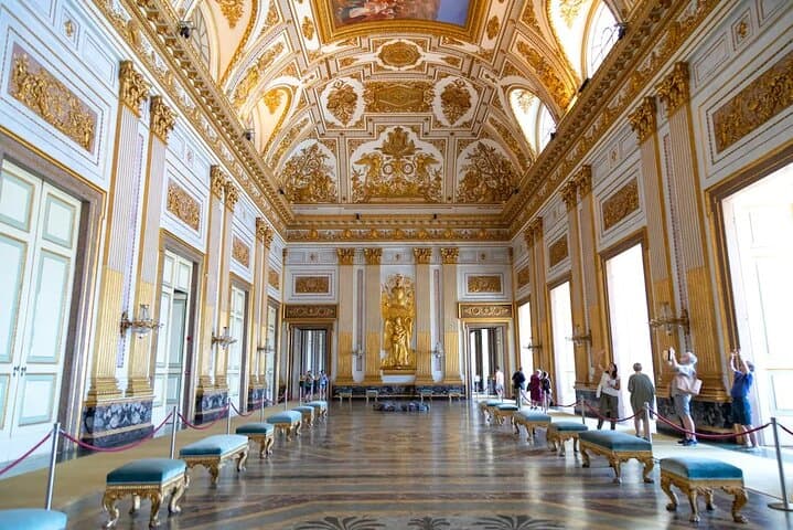 Caserta Royal Palace & Gardens Small Group Tour with Shuttle
