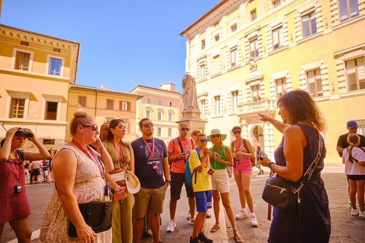 Siena, San Gimignano and Chianti Wines Day Tour from Florence
