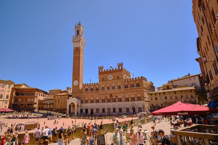 Siena, San Gimignano and Chianti Wines Day Tour from Florence