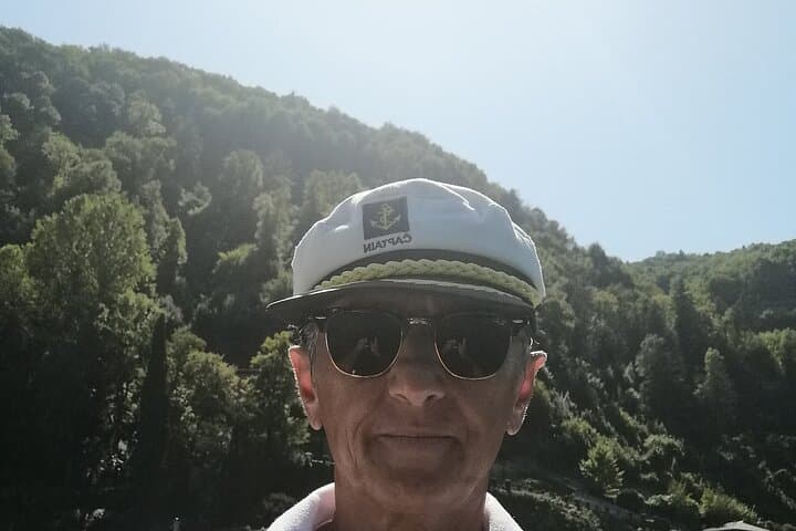 Half day private boat tour on Lake Como
