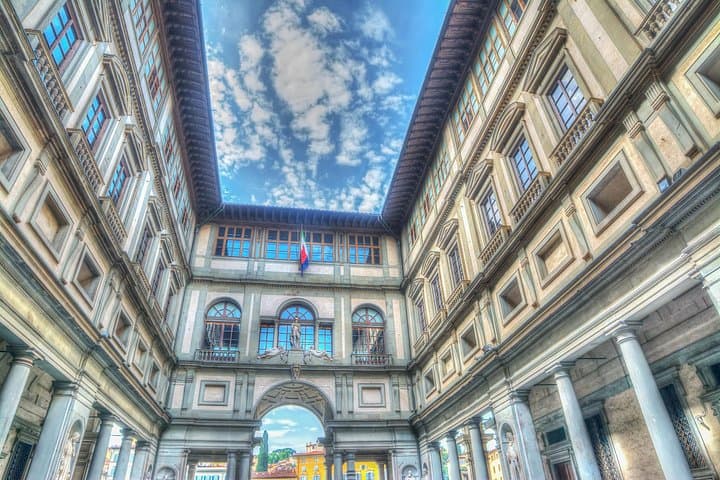 Uffizi Gallery Tickets, Old Town & Duomo Private Guided Tour