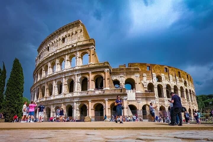 Colosseum Gladiator's Arena and Ancient Rome Tour
