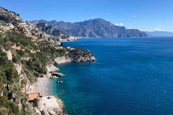 Small Group Amalfi Coast Tour from Sorrento in a Mercedes Van