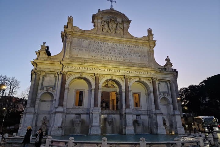 Rome Highlights: Panoramic Driving & Walking Tour