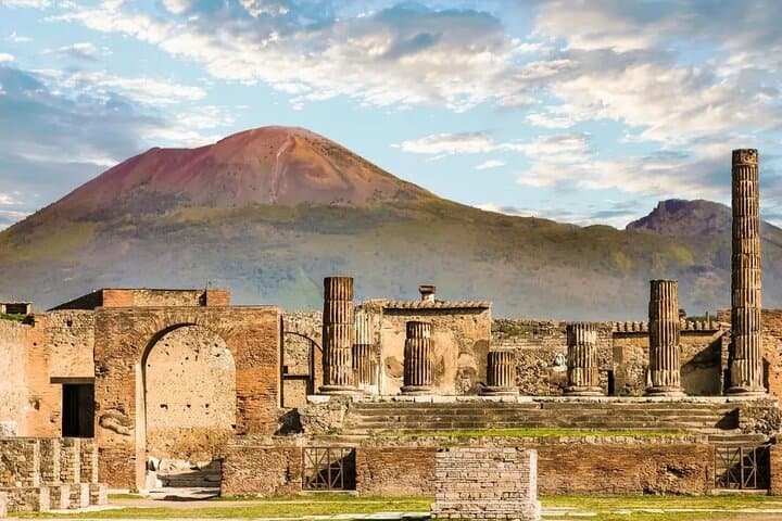 Private 2-hour tour of Pompeii Ruins