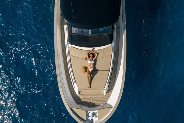 Sorrento to Capri private Tour by a luxury boat