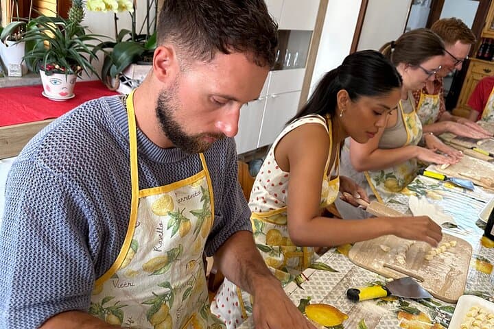 Small-Group Cooking Class in Positano: Gnocchi, Tiramisù & Drinks