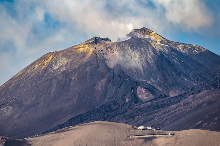 Etna : Group Helicopter Flight (including round trip car transfer)
