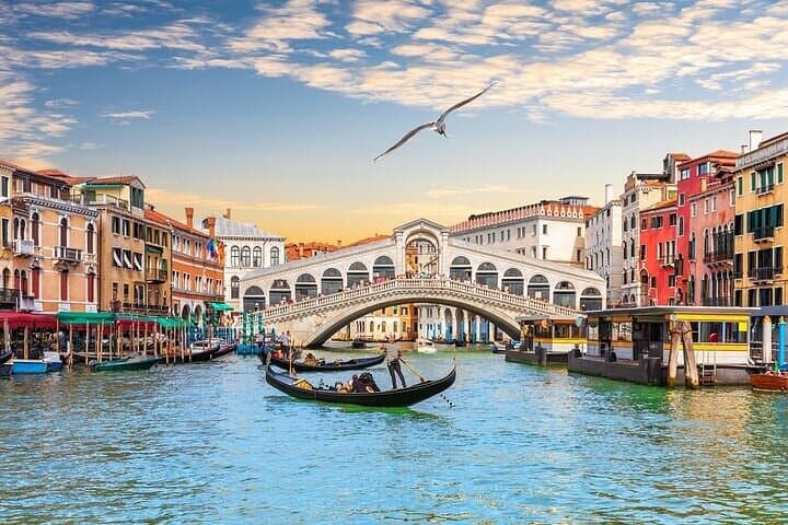 Private Tour from Florence: Venice Full Day Tour by Train