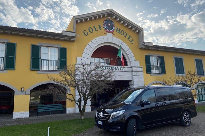 Como City: Private transfer to/from Malpensa Airport