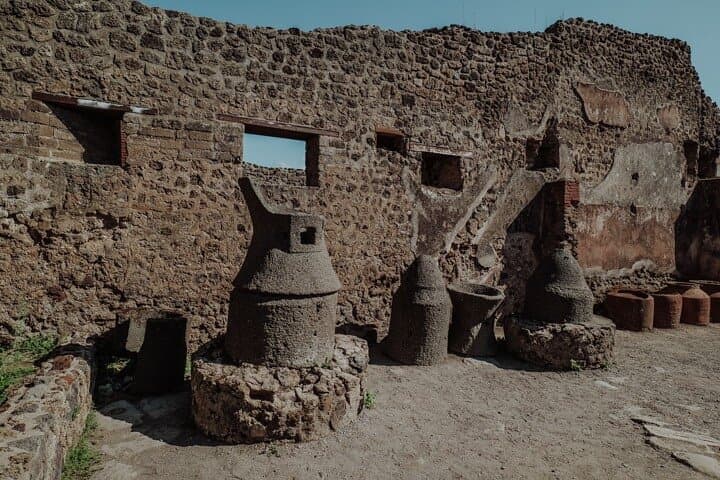Explore Pompeii with an Archaeologist