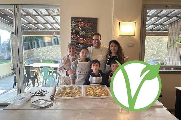 Pasta and Vegetarian Sauces Cooking Class with Lunch or Dinner