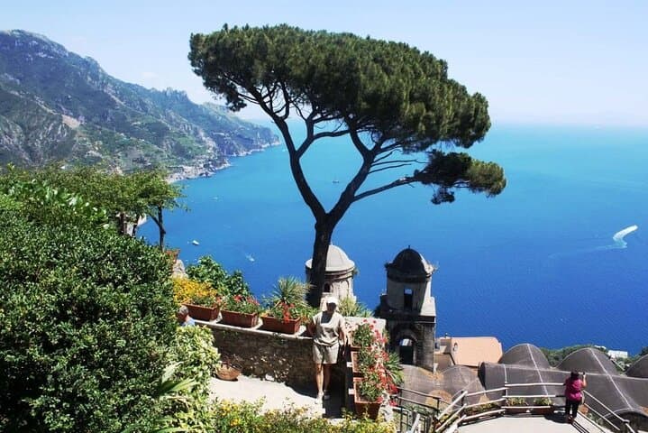 Private Amalfi Tour from Positano with Local Driver