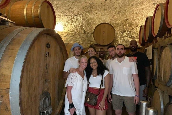 Visit of Pompei and Wine Tasting with Lunch from Amalfi