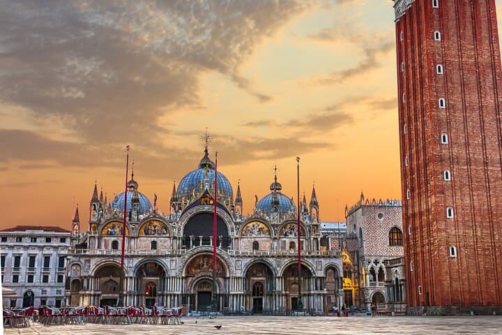 Tour in Venice by train from Milan