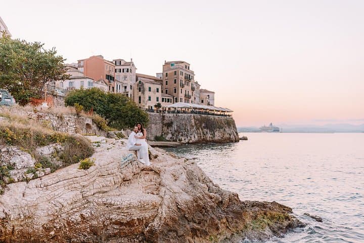 Private Vacation Photoshoot with Photographer in Amalfi Coast