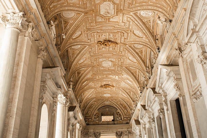 Vatican Museums & St. Peter's Basilica guided tour