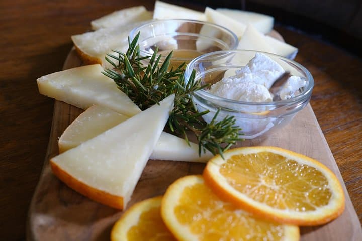 Private Wine, Evo oil & Cheese Tasting