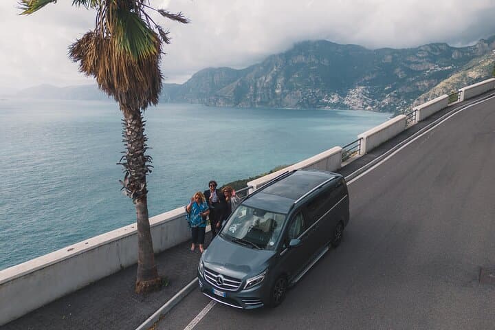 Limousine from Rome to Amalfi Coast
