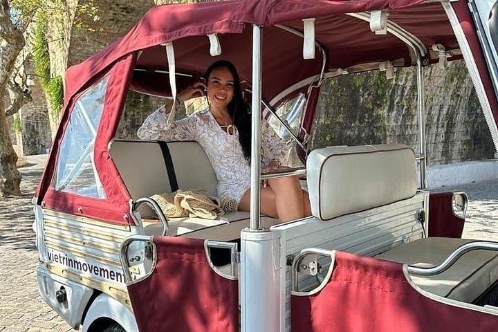 Tour of Vietri and its villages on board the Ape Calessino (tuktuk)