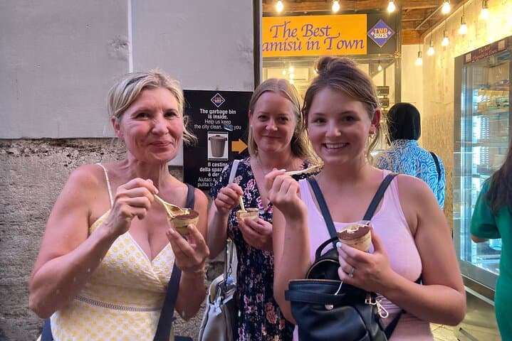 Tasty Roman Dinner Food Tour around Piazza Navona, Campo Marzio & Jewish Ghetto