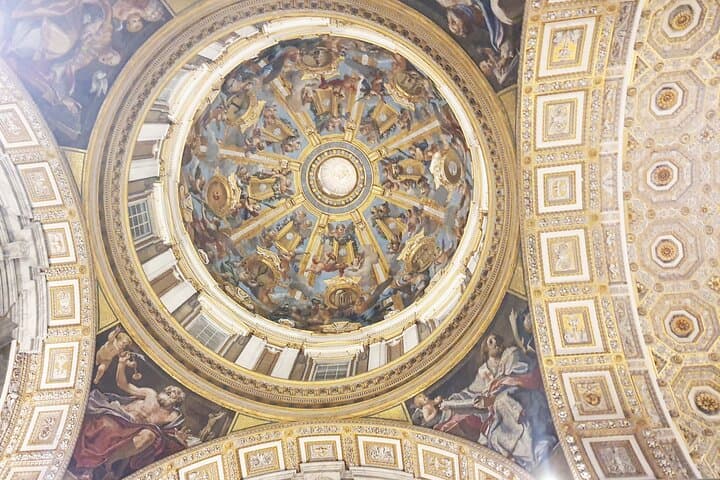 Quick Access Private Guided Vatican & Sistine Chapel Evening Tour