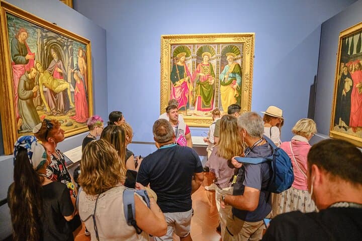 Accademia Gallery Small Group Guided Tour in Florence