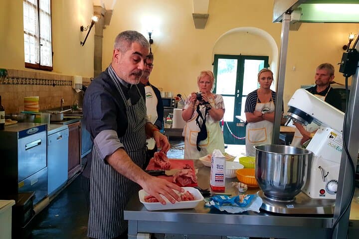 7 Day intense weekly cooking course from Florence