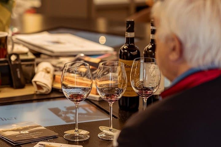 Tuscan Hills Tour: Val d’Orcia with 2 Wine and Cheese Tastings