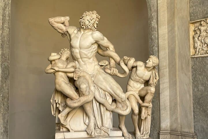 Vatican Museums Tour with Russian speaking Guide
