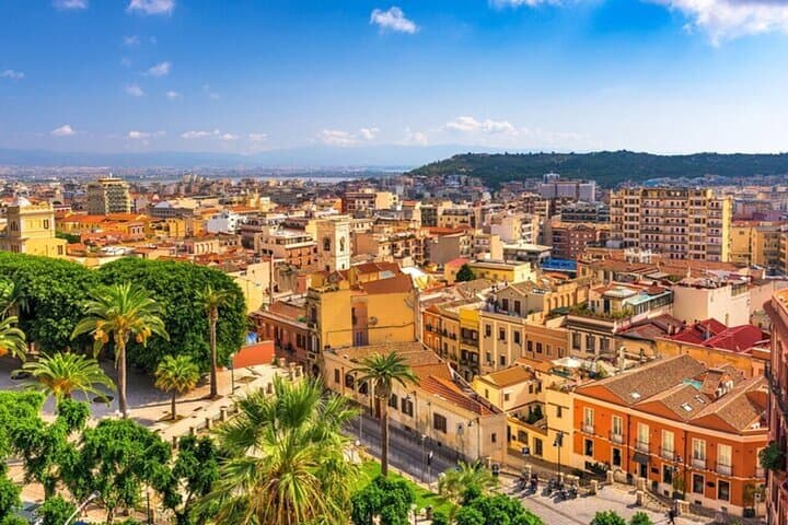 Cagliari : Highlights and Hidden Gems Walking Tour With A guide