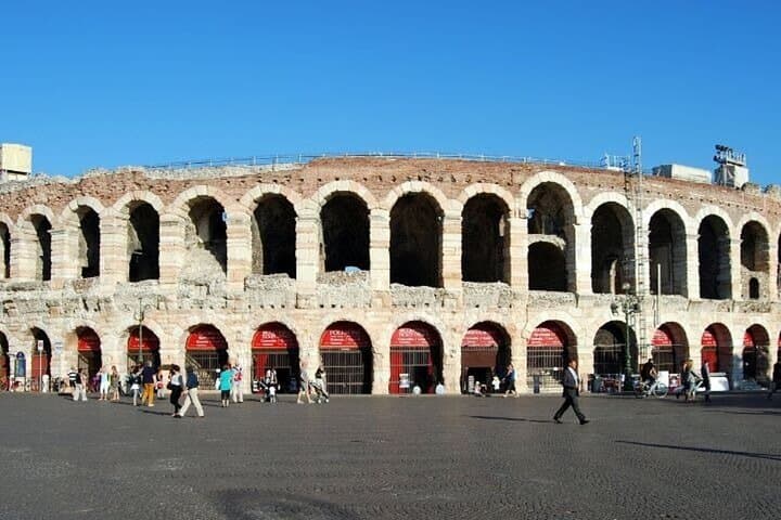 Verona Highlights & Hidden Gems Walking Tour