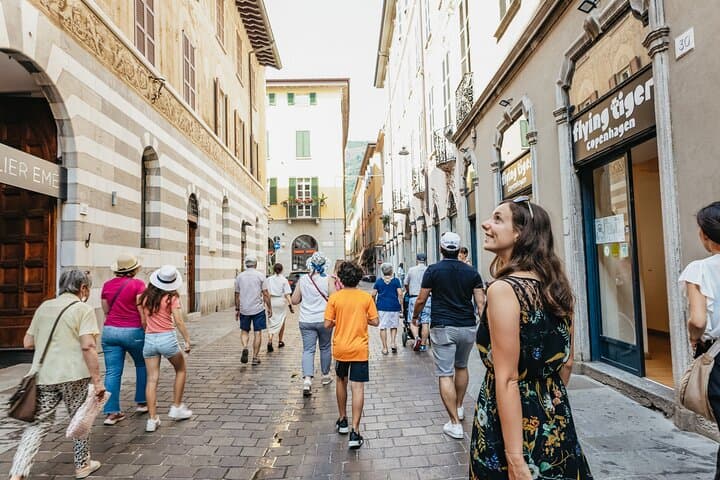 Lake Como Photo Experience: Bellagio, Cruise & Lugano from Milan