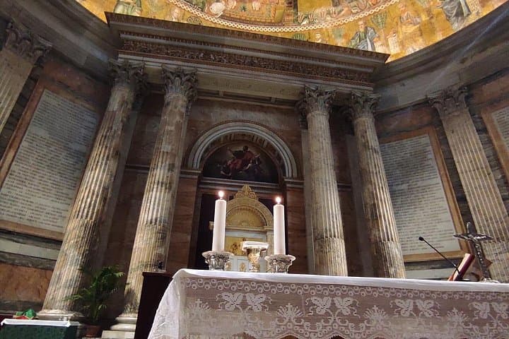 Pilgrimage through the Eternal City.