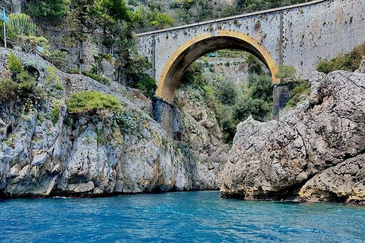 From Positano/Praiano: Private Amalfi Coast Half-Day Tour