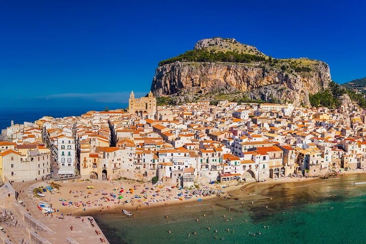 One day tour to Palermo and Cefalù