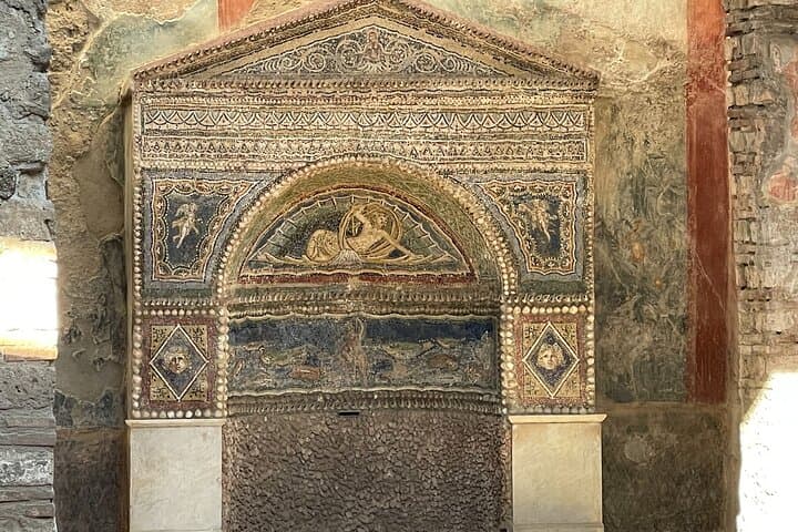 Vip Pompeii & Wine Tasting Tour From Positano All Inclusive