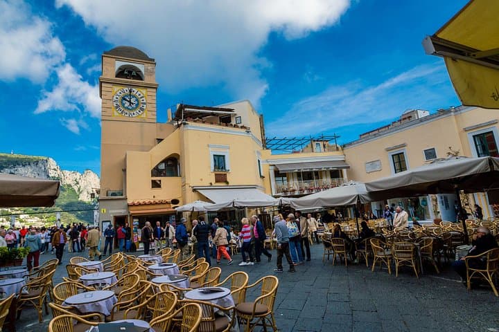 Capri & Anacapri: Guided Tour with Chairlift to Mount Solaro
